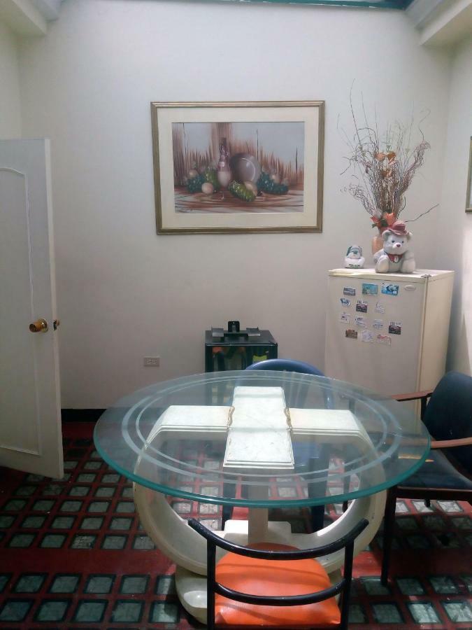 Hotel Versalles - Bogota — Photos 3